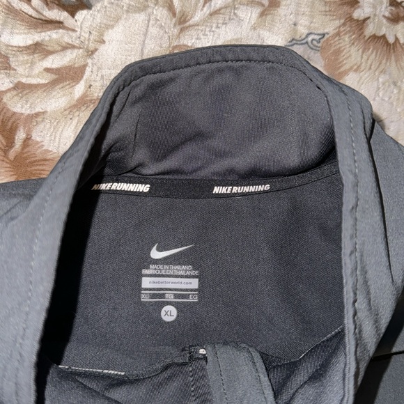 NIKE QUARTER ZIP GREY/ORANGE SWEATER - Picture 4 of 7